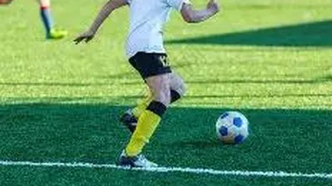 [双色盛宴]第2026008期专家倾力推荐8+2复式投注，惊喜连连，财富翻倍！